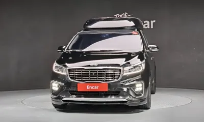Kia Canival 2019, 37686 км, за 17641.23 USD