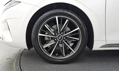 Hyundai Grandeur 2022, 65804 км, за 17509.08 USD