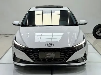 Hyundai Elantra 2023, 17000 км, за 13654.83 USD