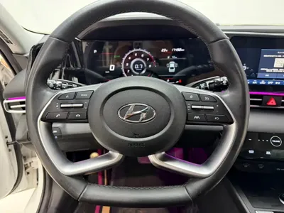 Hyundai Elantra 2023, 17000 км, за 13654.83 USD - фото 18