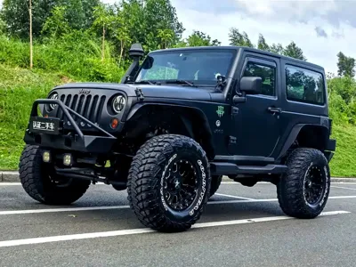 Jeep Wrangler · 2011 год