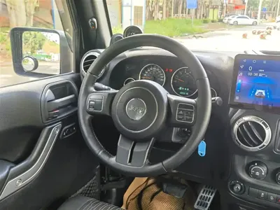 Jeep Wrangler 2011, 100000 км, за 10299.63 USD - фото 13