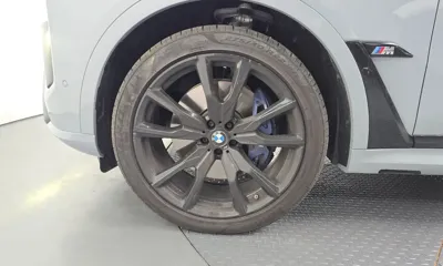 BMW X7 2025, 6984 км, за 97719.92 USD