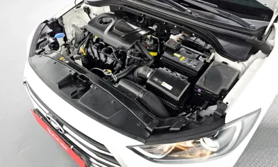Hyundai Avante 2018, 28951 км, за 8456.94 USD - фото 6