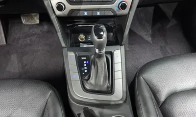 Hyundai Avante 2018, 28951 км, за 8456.94 USD - фото 9