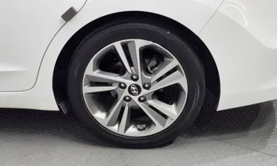 Hyundai Avante 2018, 28951 км, за 8456.94 USD - фото 21