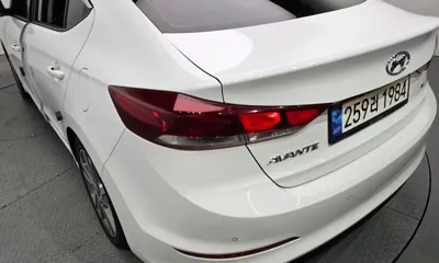 Hyundai Avante 2018, 28951 км, за 8456.94 USD - фото 23