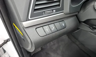 Hyundai Avante 2018, 28951 км, за 8456.94 USD - фото 27