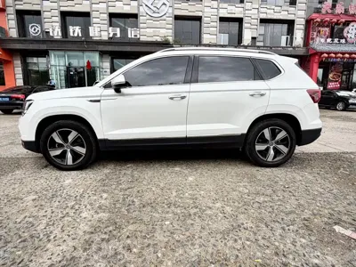 Volkswagen Tharu 2021, 54000 км, за 15670.39 USD - фото 8