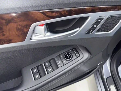 Hyundai Genesis 2016, 223594 км, за 5827.81 USD - фото 9