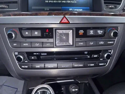 Hyundai Genesis 2016, 223594 км, за 5827.81 USD - фото 12