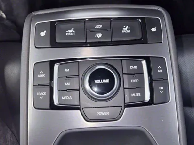 Hyundai Genesis 2016, 223594 км, за 5827.81 USD - фото 16