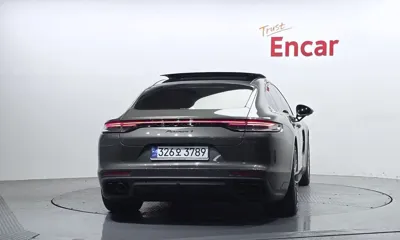 Porsche Panamera 2023, 18800 км, за 85328.87 USD