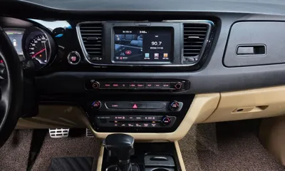 Kia Canival 2018, 91825 км, за 9321.26 USD - фото 15