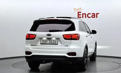 Kia Sorento 2018, 130318 км, за 11059.59 USD