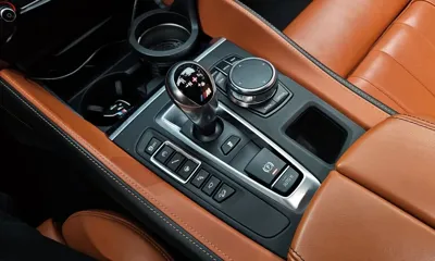 BMW X6M 2018, 91528 км, за 26362.73 USD - фото 9