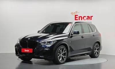 BMW X5 · 2021 год