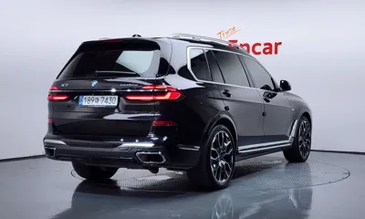 BMW X7 2025, 21468 км, за 89123.16 USD