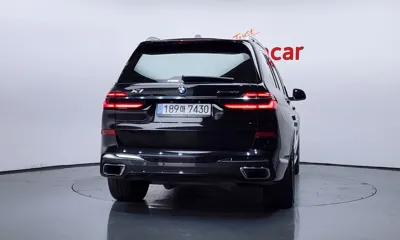 BMW X7 2025, 21468 км, за 89123.16 USD