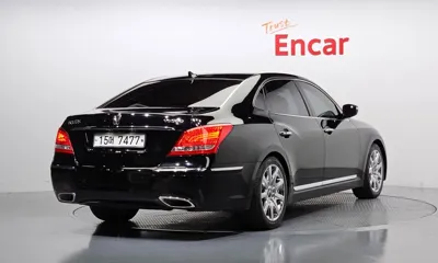 Hyundai Equus 2010, 59736 км, за 7816.6 USD