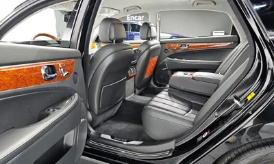 Hyundai Equus 2010, 59736 км, за 7816.6 USD - фото 10