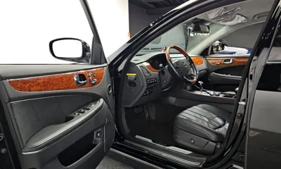Hyundai Equus 2010, 59736 км, за 7816.6 USD - фото 11