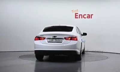 ChevroletGMDaewoo Malibu 2017, 143593 км, за 3833.95 USD