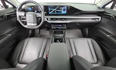 Hyundai Grandeur 2024, 18076 км, за 19697.06 USD - фото 7