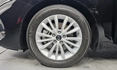 Kia K7 2020, 18420 км, за 16016.8 USD