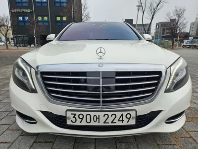 Mercedes-Benz S-Class · 2014 год