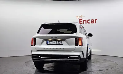 Kia Sorento 2022, 174877 км, за 13121.96 USD
