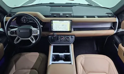 Land Rover Defender 2025, 1428 км, за 64986.22 USD