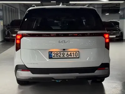 Kia Canival 2026, 7726 км, за 19138 USD
