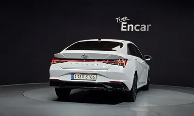 Hyundai Avante 2021, 68797 км, за 12247.56 USD