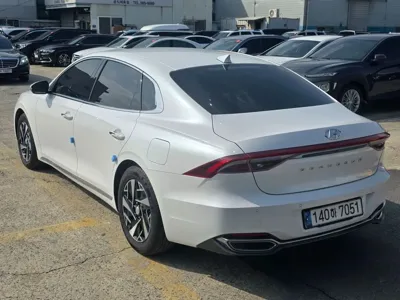 Hyundai Grandeur 2021, 90337 км, за 17067.09 USD - фото 6