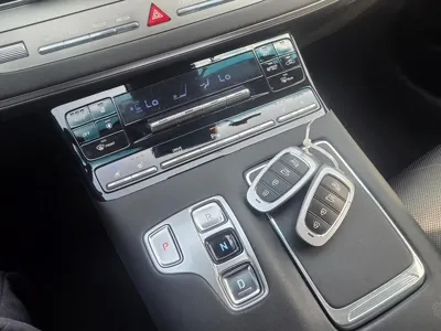 Hyundai Grandeur 2021, 90337 км, за 17067.09 USD - фото 9