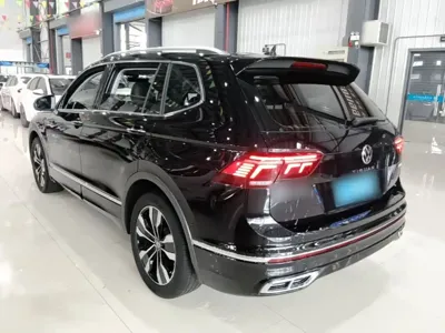 Volkswagen Tiguan L 2022, 39400 км, за 17024.39 USD