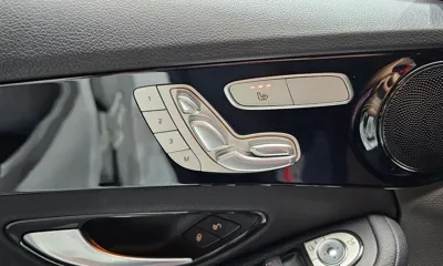 Mercedes-Benz C-Class 2019, 52840 км, за 14267.11 USD - фото 27