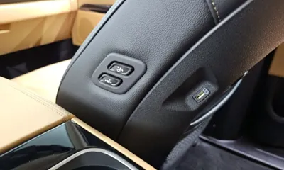 Kia Canival 2023, 29838 км, за 19478.84 USD - фото 27
