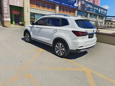 Roewe RX5 2018, 70000 км, за 4679.13 USD