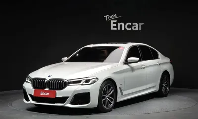 BMW 5-Series · 2022 год