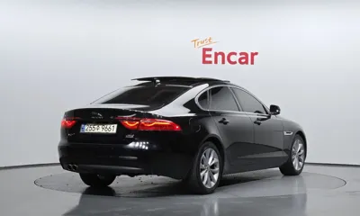 Jaguar XF 2019, 71738 км, за 11655.92 USD