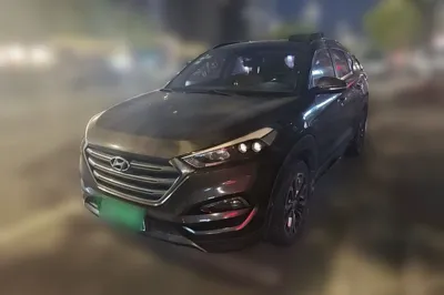 Hyundai Tucson · 2015 год