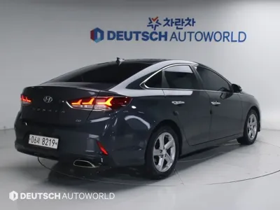 Hyundai Sonata 2019, 180434 км, за 5883.13 USD