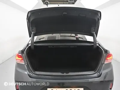 Hyundai Sonata 2019, 180434 км, за 5883.13 USD - фото 19