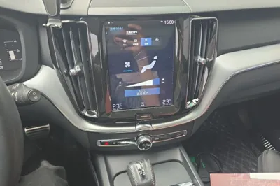 Volvo XC60 2018, 55900 км, за 18444 USD - фото 12