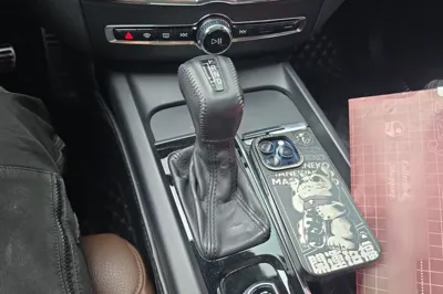 Volvo XC60 2018, 55900 км, за 18444 USD - фото 13