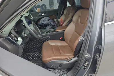 Volvo XC60 2018, 55900 км, за 18444 USD - фото 14