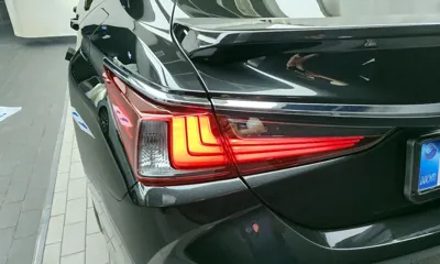 Lexus ES 2026, 9190 км, за 39589.14 USD - фото 23