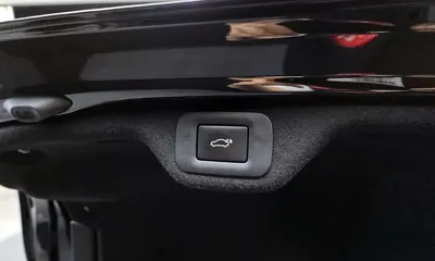 Lexus ES 2026, 9190 км, за 39589.14 USD - фото 34